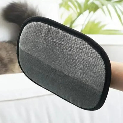 Efficient Pet Hair Cleaning Gloves