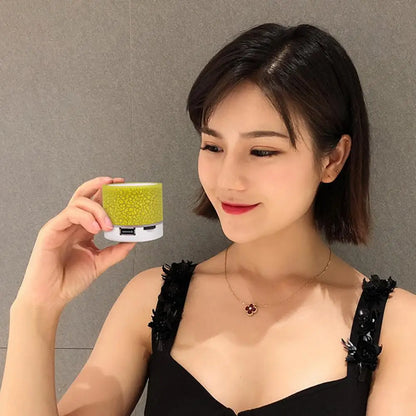 Bluetooth Bass Speaker LED Light Bluetooth Speaker Plastic Long Standby Time  Colorful Bass Bluetooth Speaker