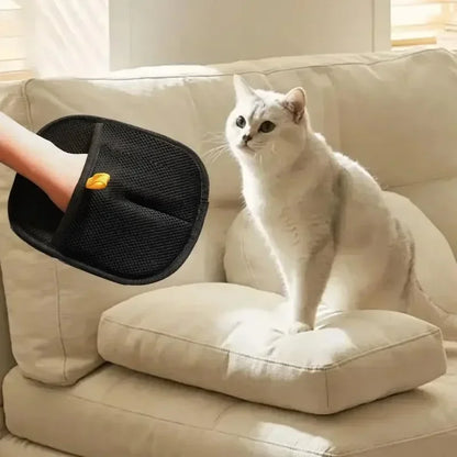 Efficient Pet Hair Cleaning Gloves