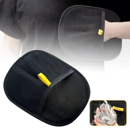 Efficient Pet Hair Cleaning Gloves